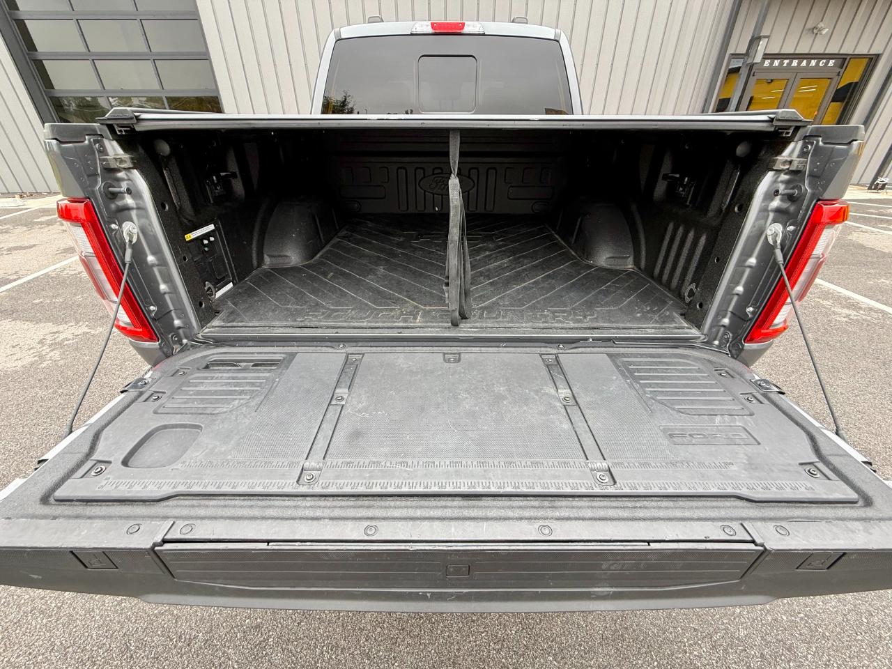 Ford F-150 King Ranch 4WD SuperCrew 5.5' Box 2023
