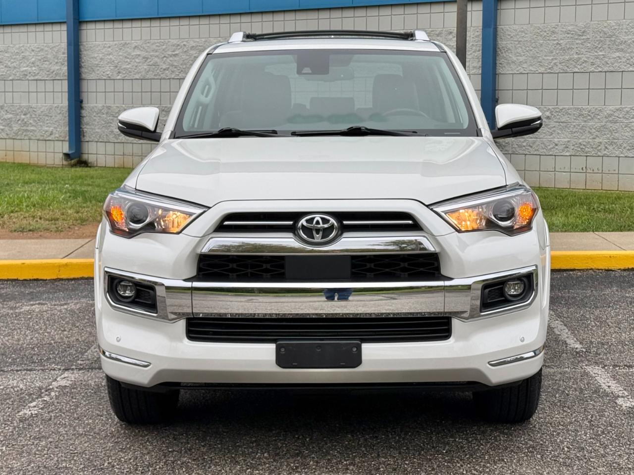 Toyota 4Runner Limited 4WD (Natl) 2021