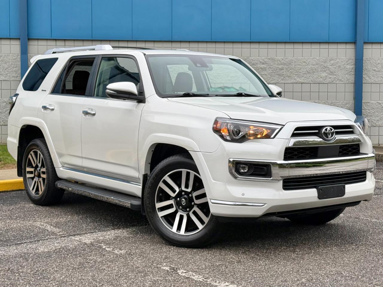 Toyota 4Runner Limited 4WD (Natl) 2021