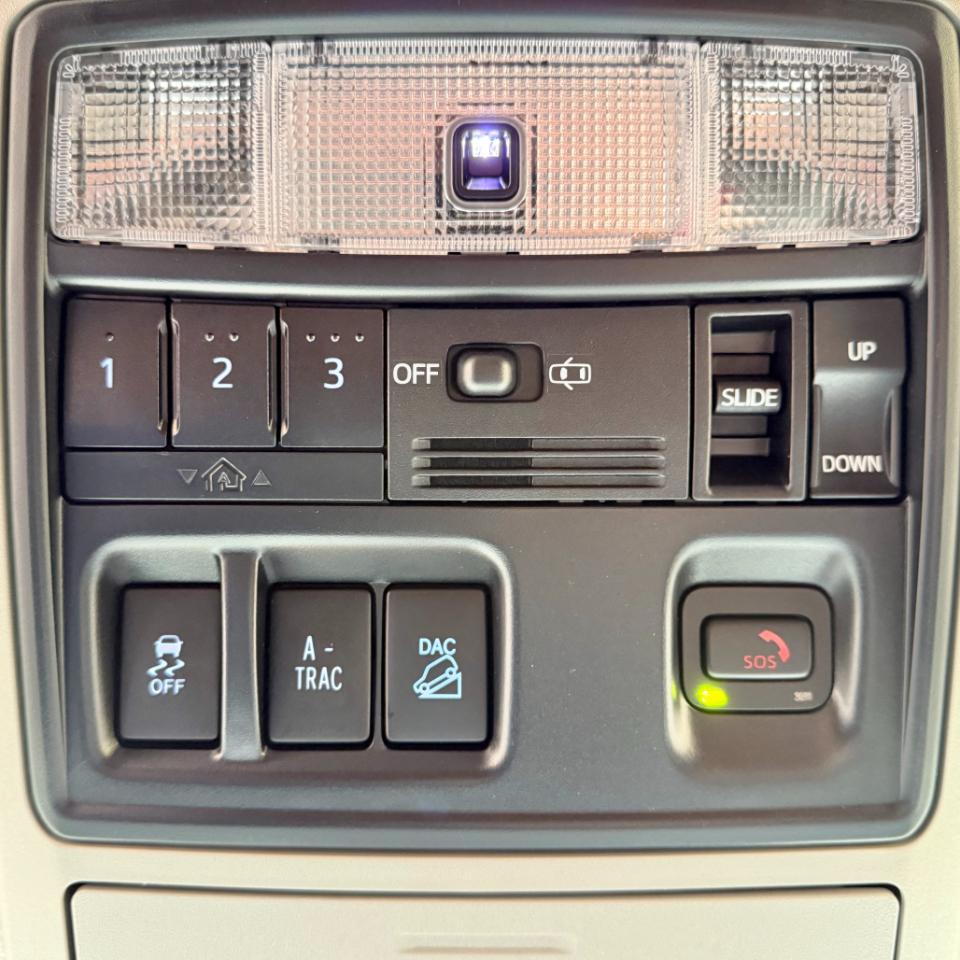 Toyota 4Runner Limited 4WD (Natl) 2021