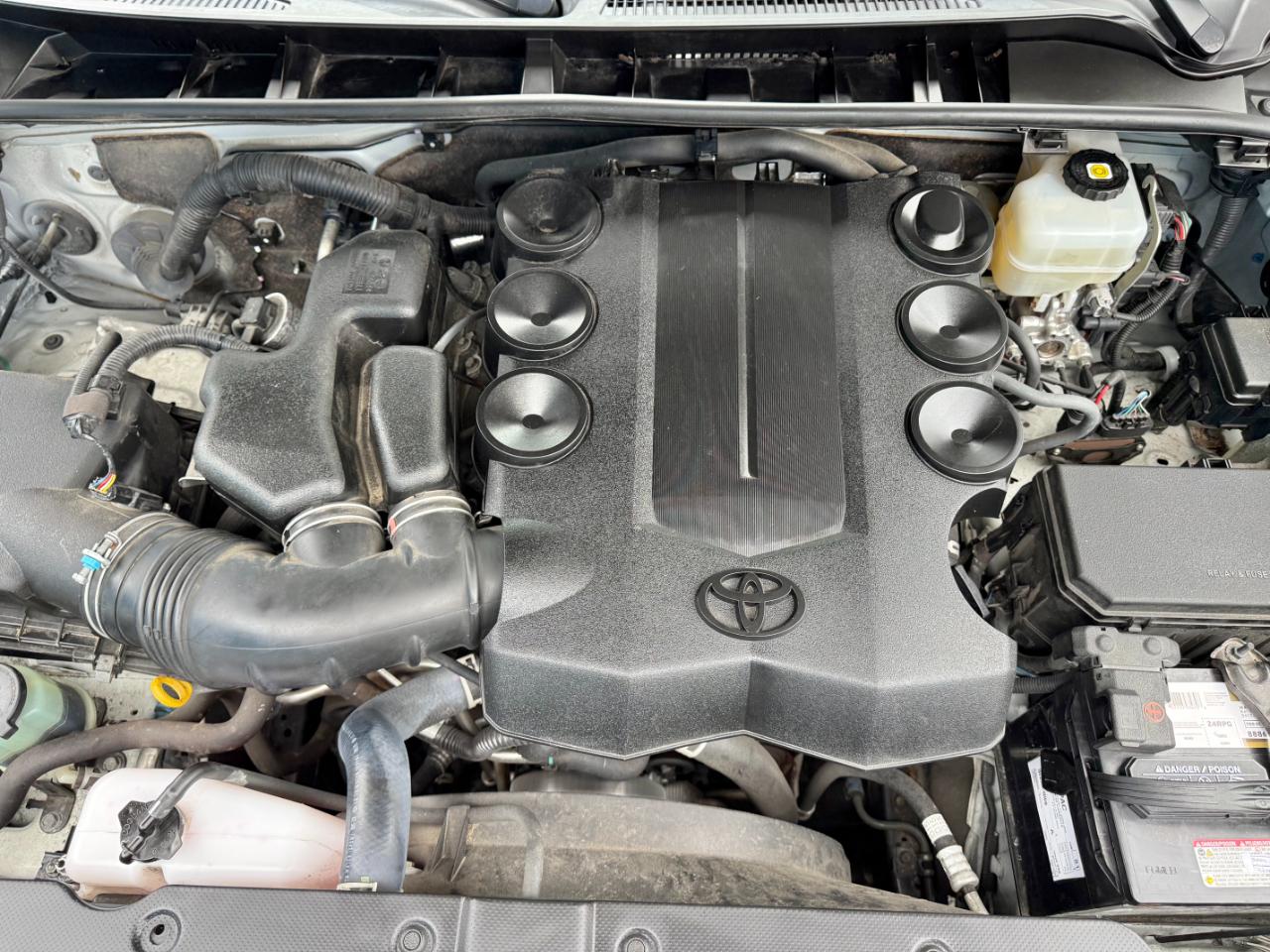 Toyota 4Runner Limited 4WD (Natl) 2021
