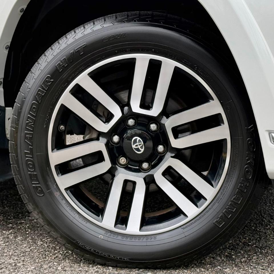Toyota 4Runner Limited 4WD (Natl) 2021