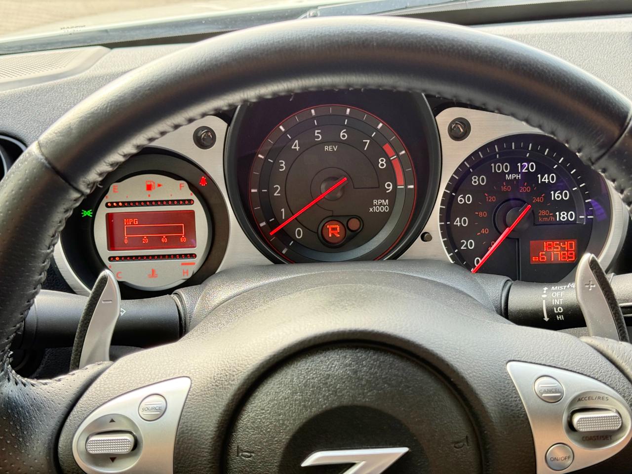 Nissan 370Z 2dr Cpe Auto Touring 2012
