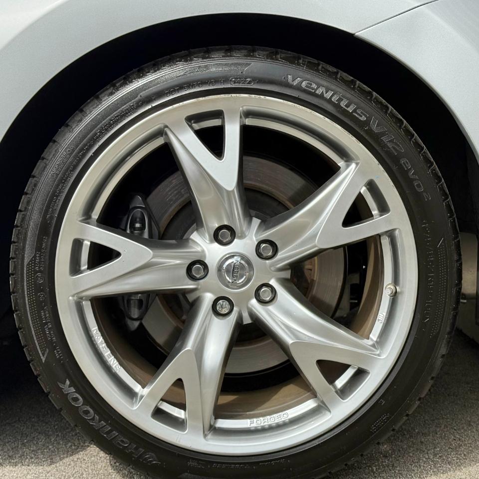 Nissan 370Z 2dr Cpe Auto Touring 2012