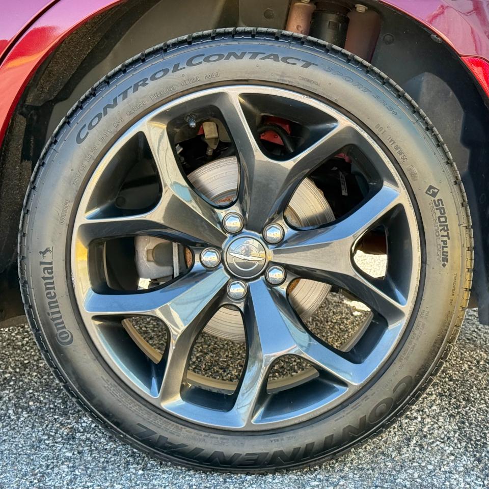 Chrysler 300 Touring RWD 2021