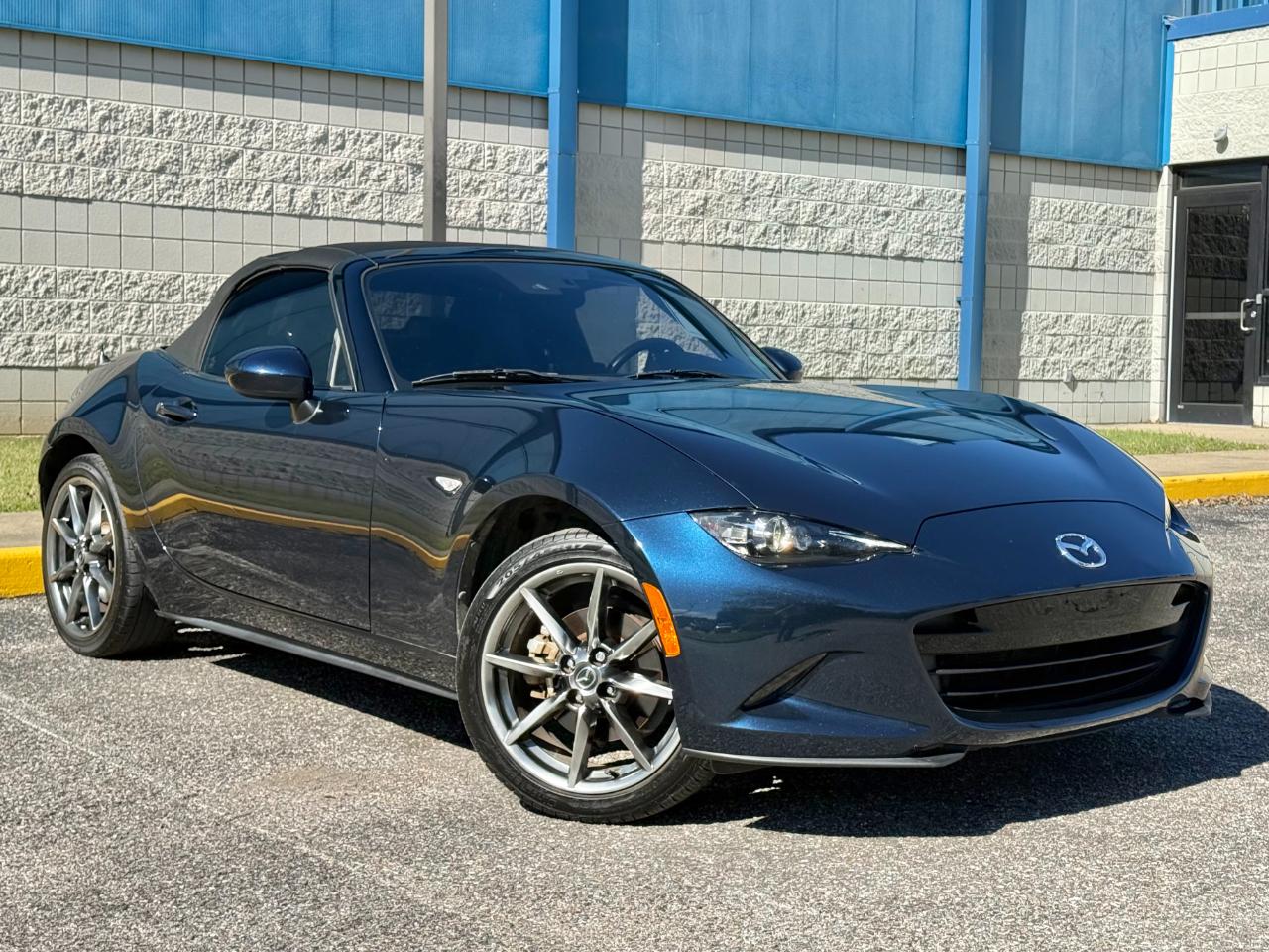 Mazda MX-5 Miata Grand Touring Auto 2021