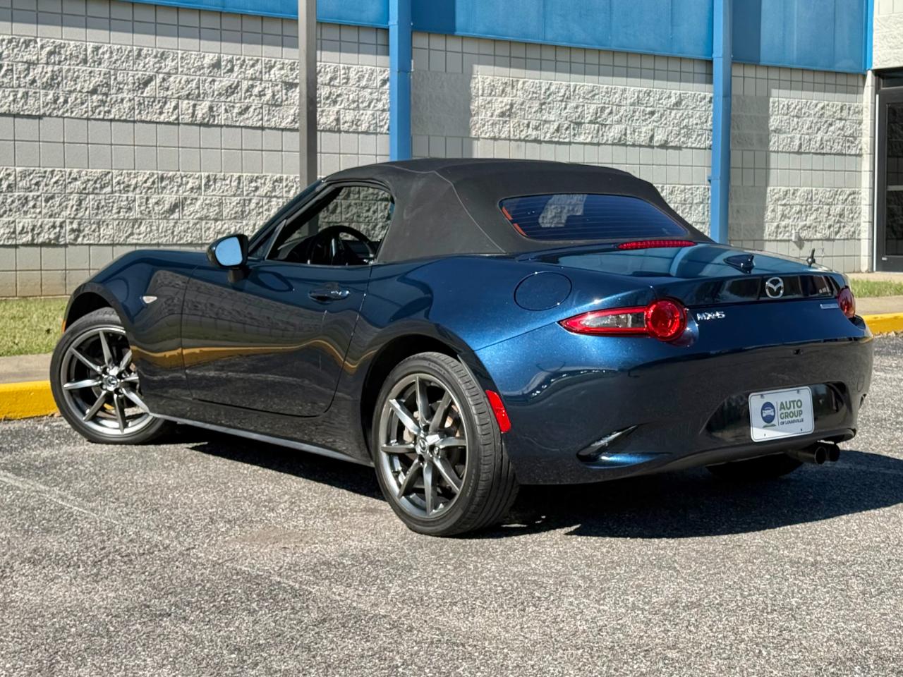 Mazda MX-5 Miata Grand Touring Auto 2021