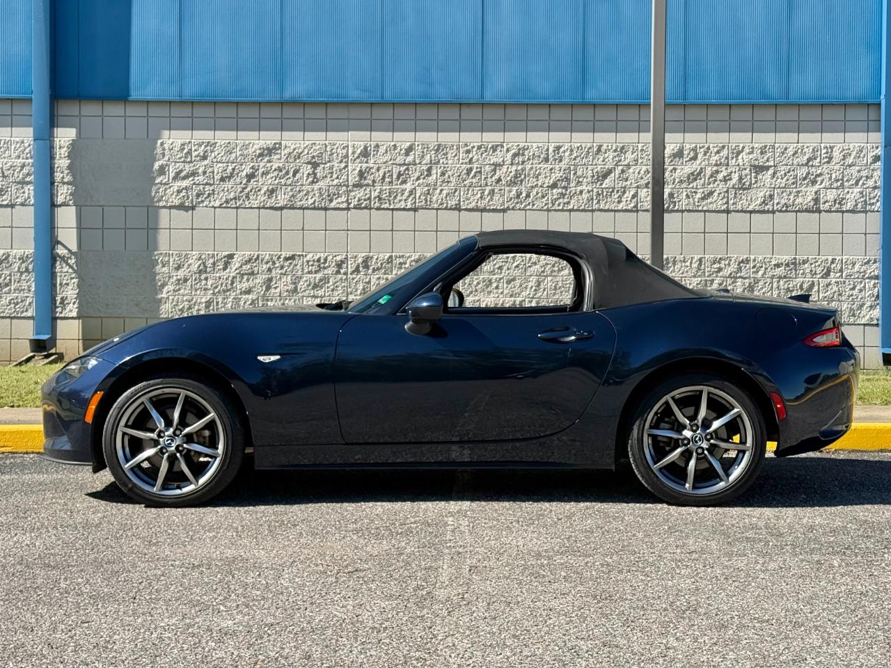 Mazda MX-5 Miata Grand Touring Auto 2021