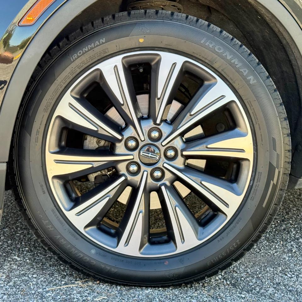 Lincoln Corsair Reserve AWD 2021