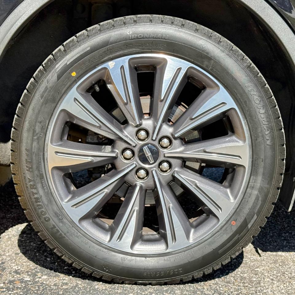 Lincoln Corsair Reserve AWD 2021