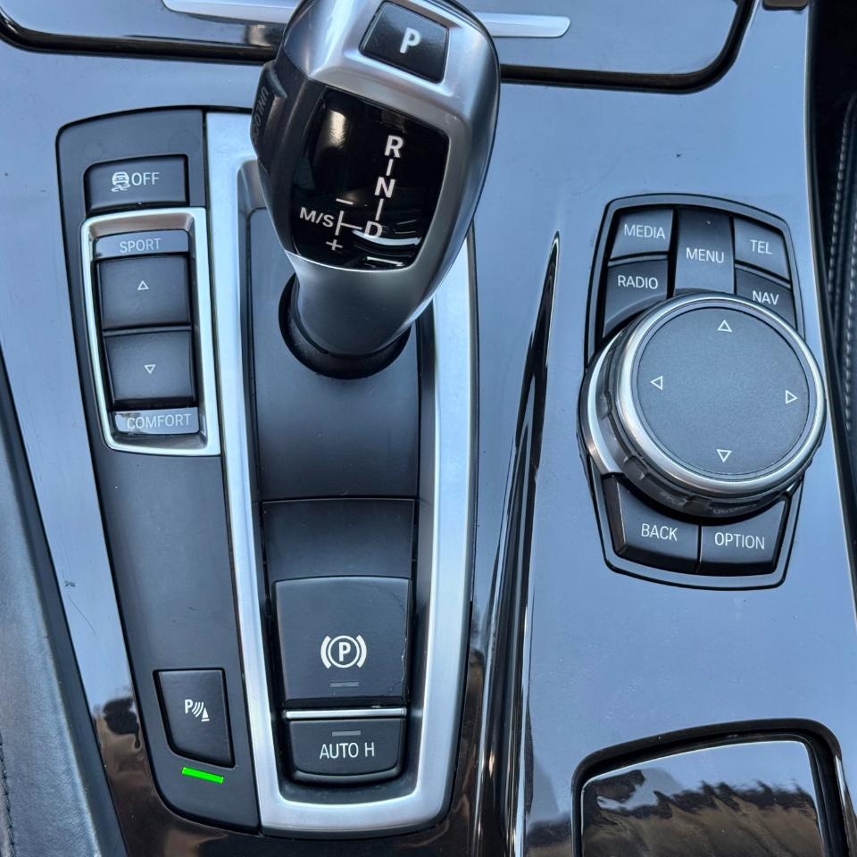 BMW 5 Series 4dr Sdn 535i RWD 2015
