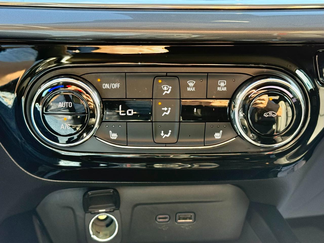 Chevrolet Trax FWD 4dr ACTIV 2025