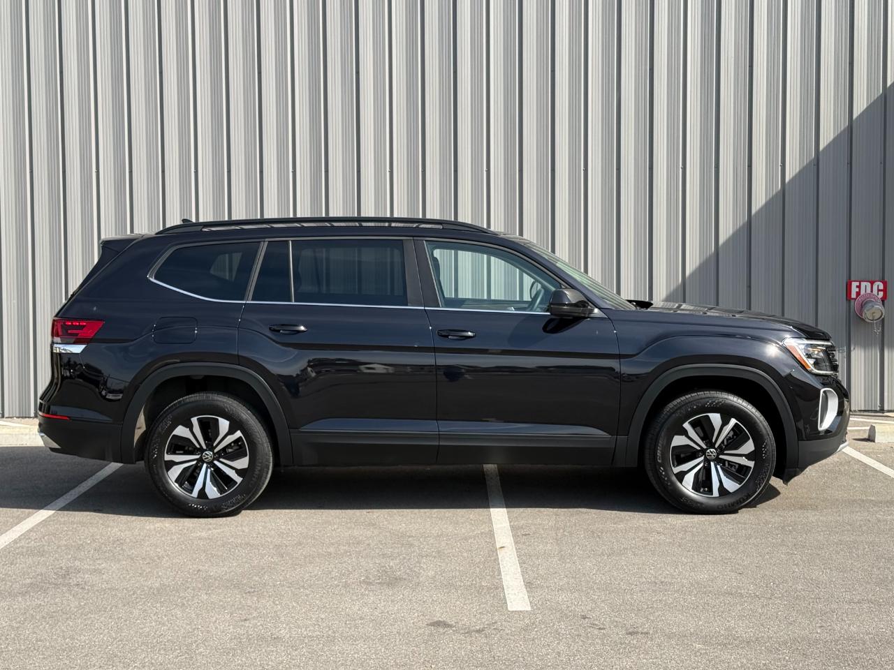 Volkswagen Atlas 2.0T SE FWD 2024