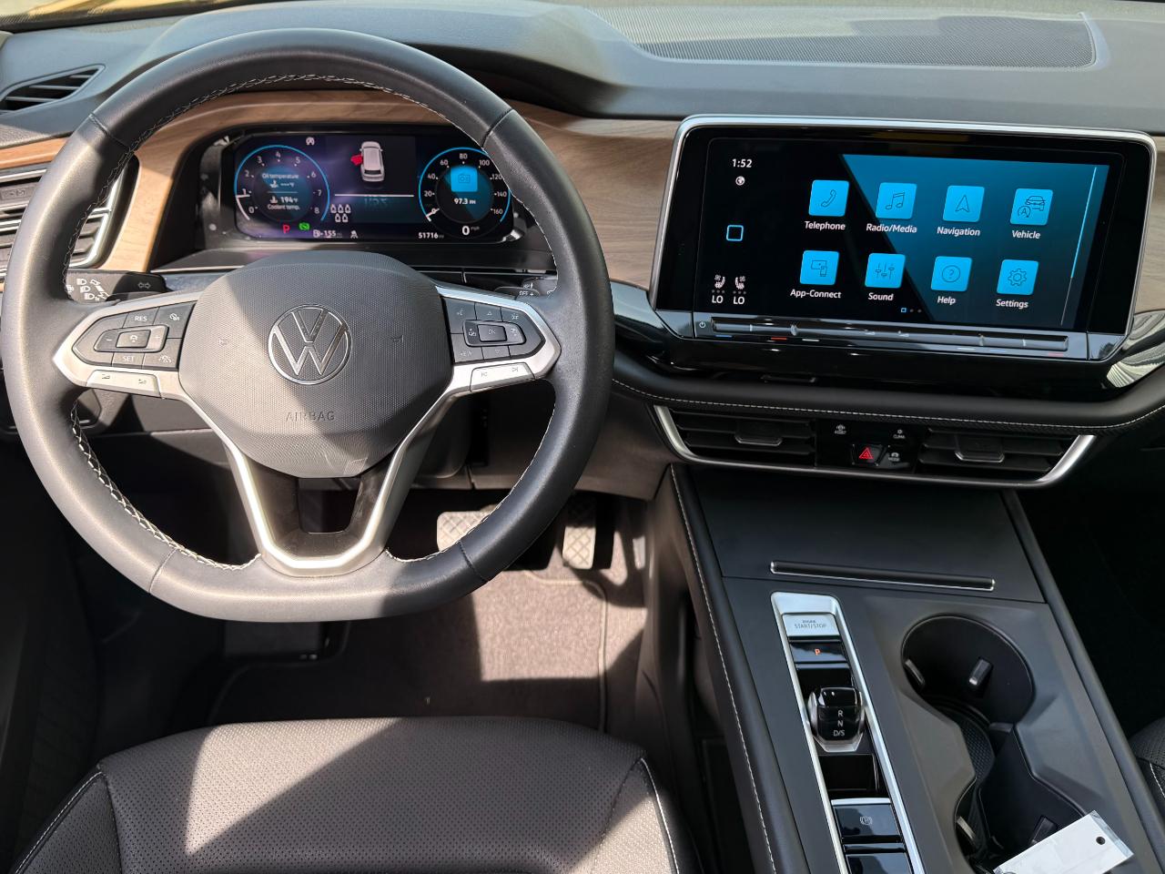 Volkswagen Atlas 2.0T SE FWD 2024