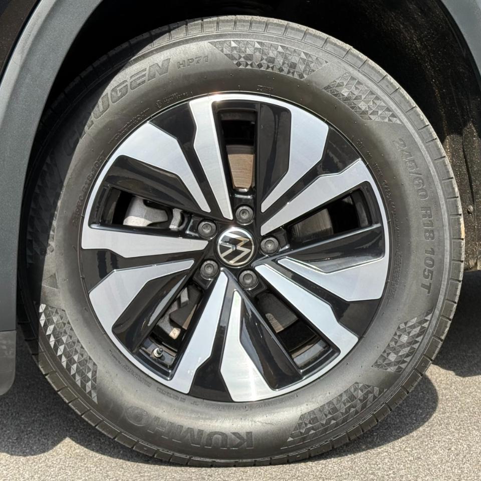 Volkswagen Atlas 2.0T SE FWD 2024