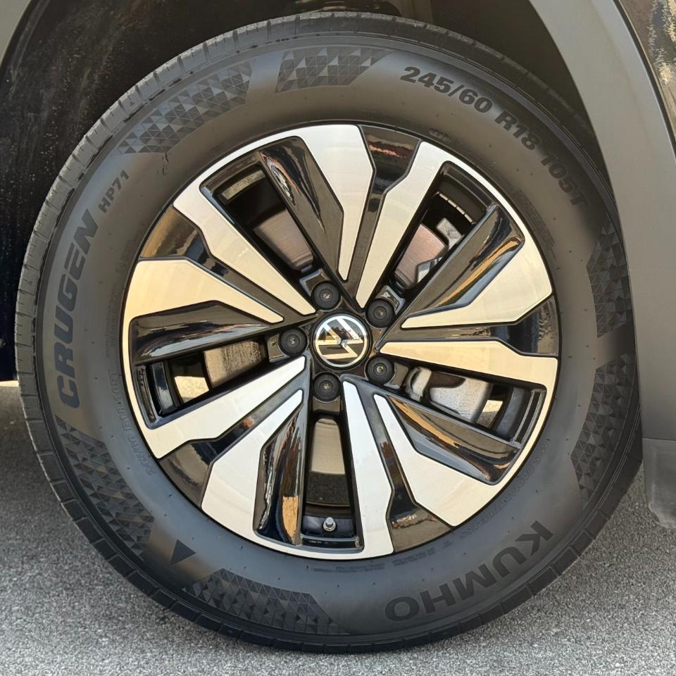Volkswagen Atlas 2.0T SE FWD 2024