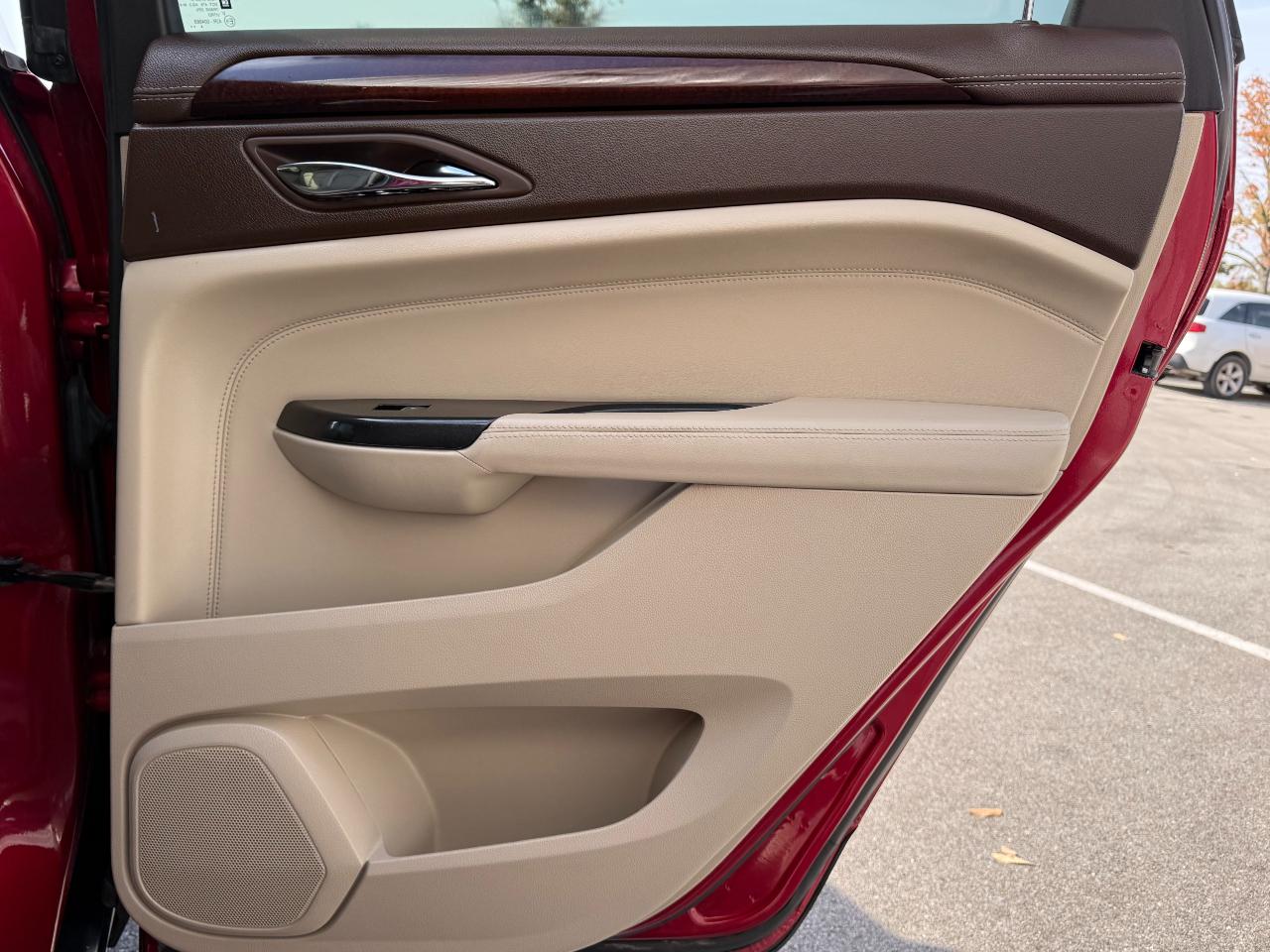 Cadillac SRX AWD 4dr Premium Collection 2015