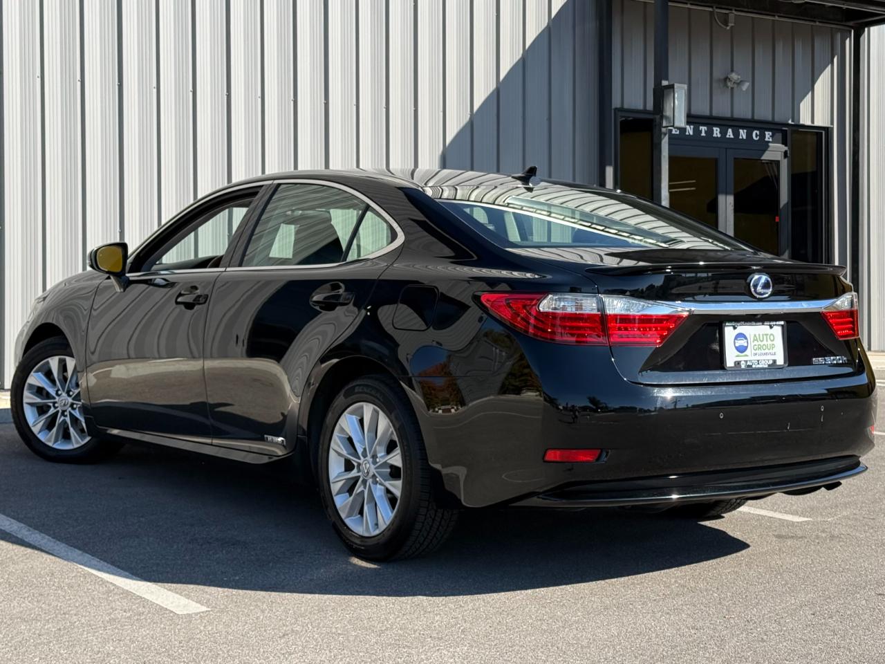 Lexus ES 300h 4dr Sdn Hybrid 2013