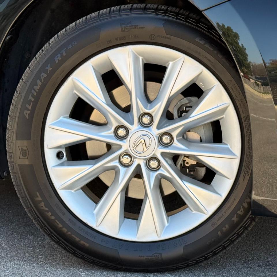 Lexus ES 300h 4dr Sdn Hybrid 2013