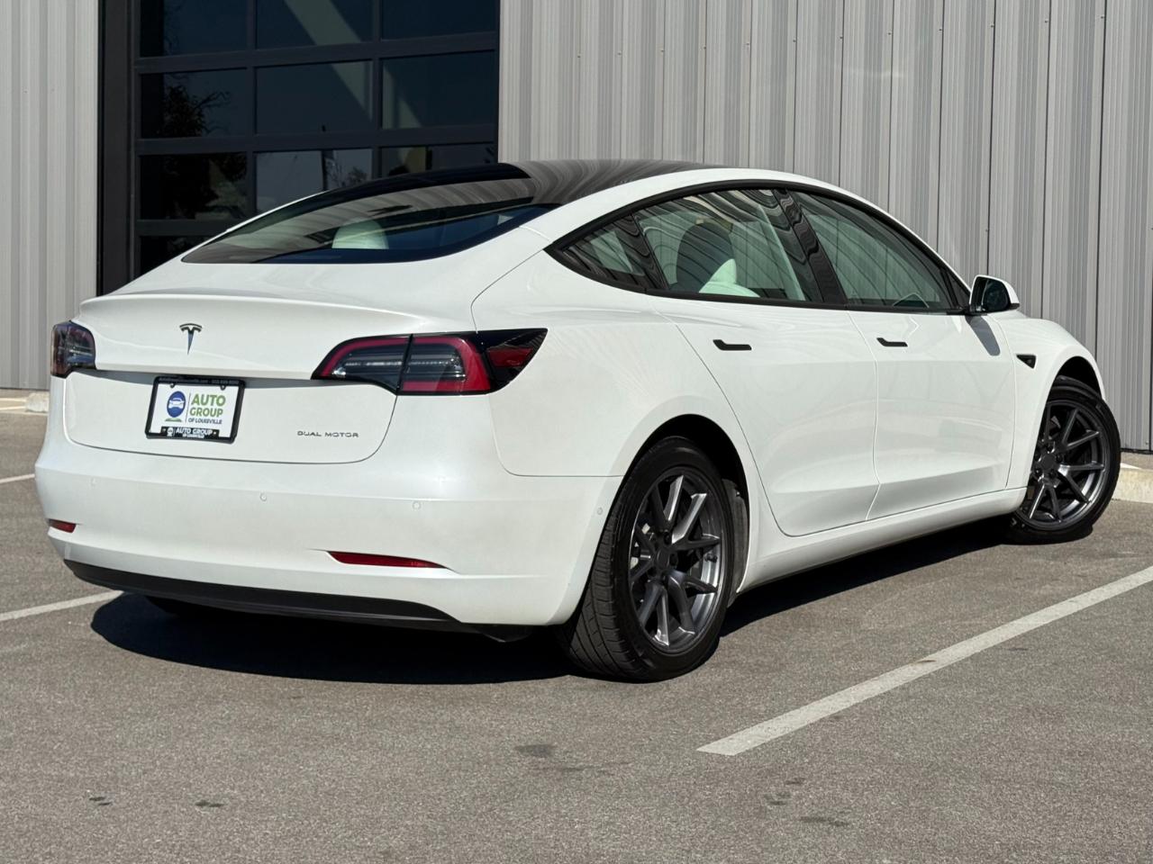 Tesla Model 3 Long Range AWD *Ltd Avail* 2022