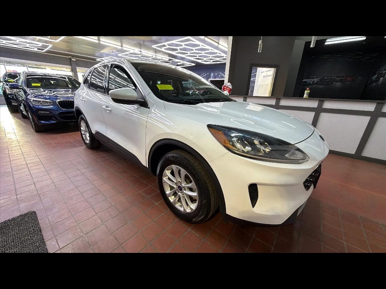 2020 Ford Escape SE AWD