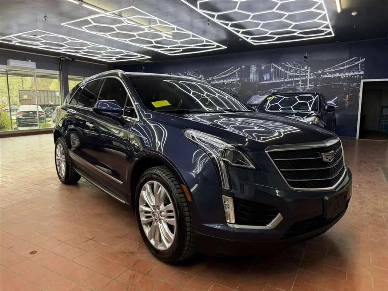 2018 Cadillac XT5 FWD 4dr Premium Luxury