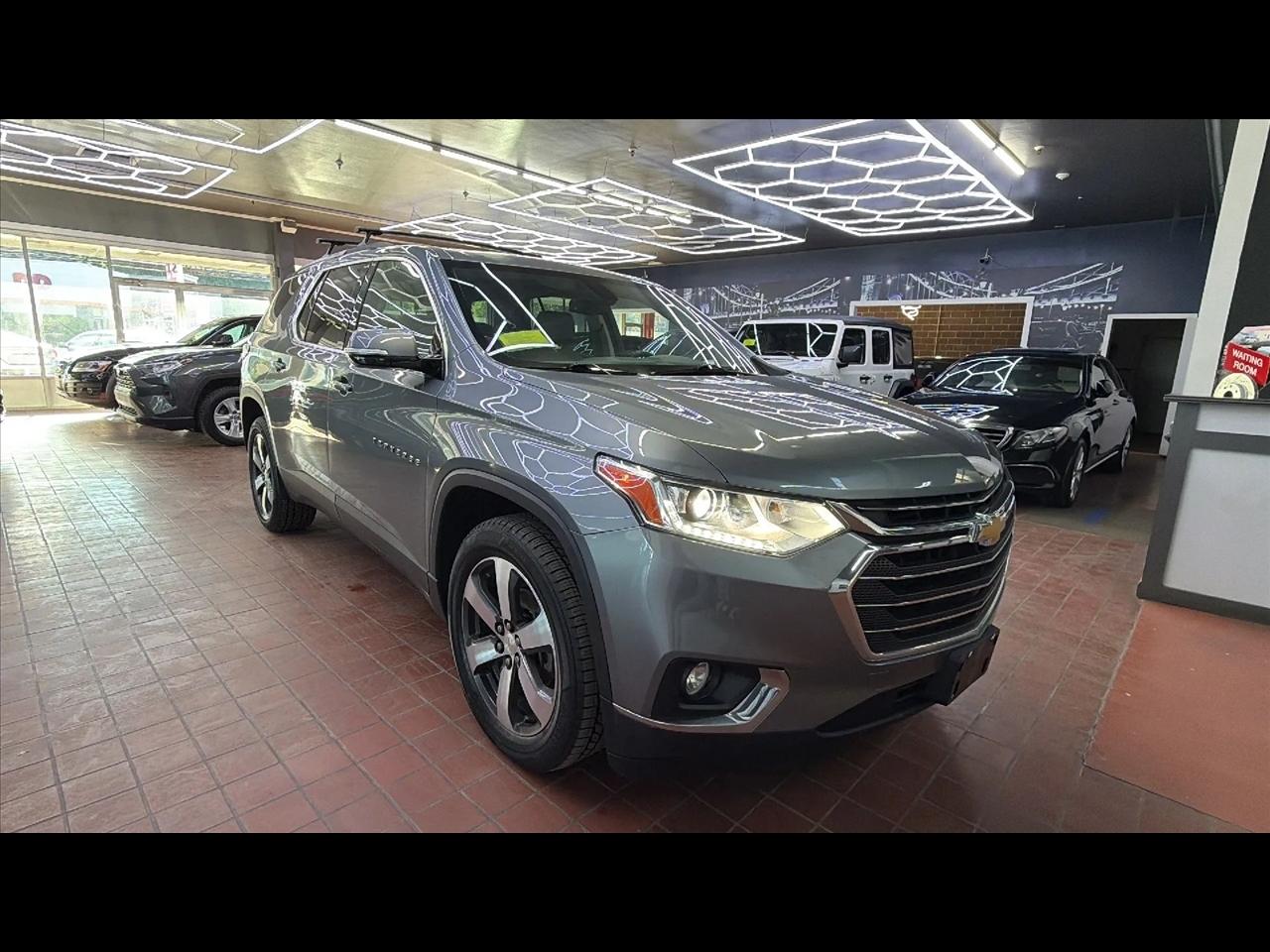 2018 Chevrolet Traverse AWD 4dr LT Leather w/3LT