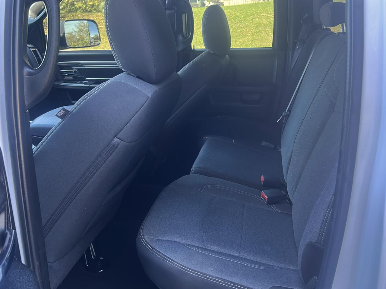 RAM 1500 Classic Tradesman Quad Cab 4WD 2021