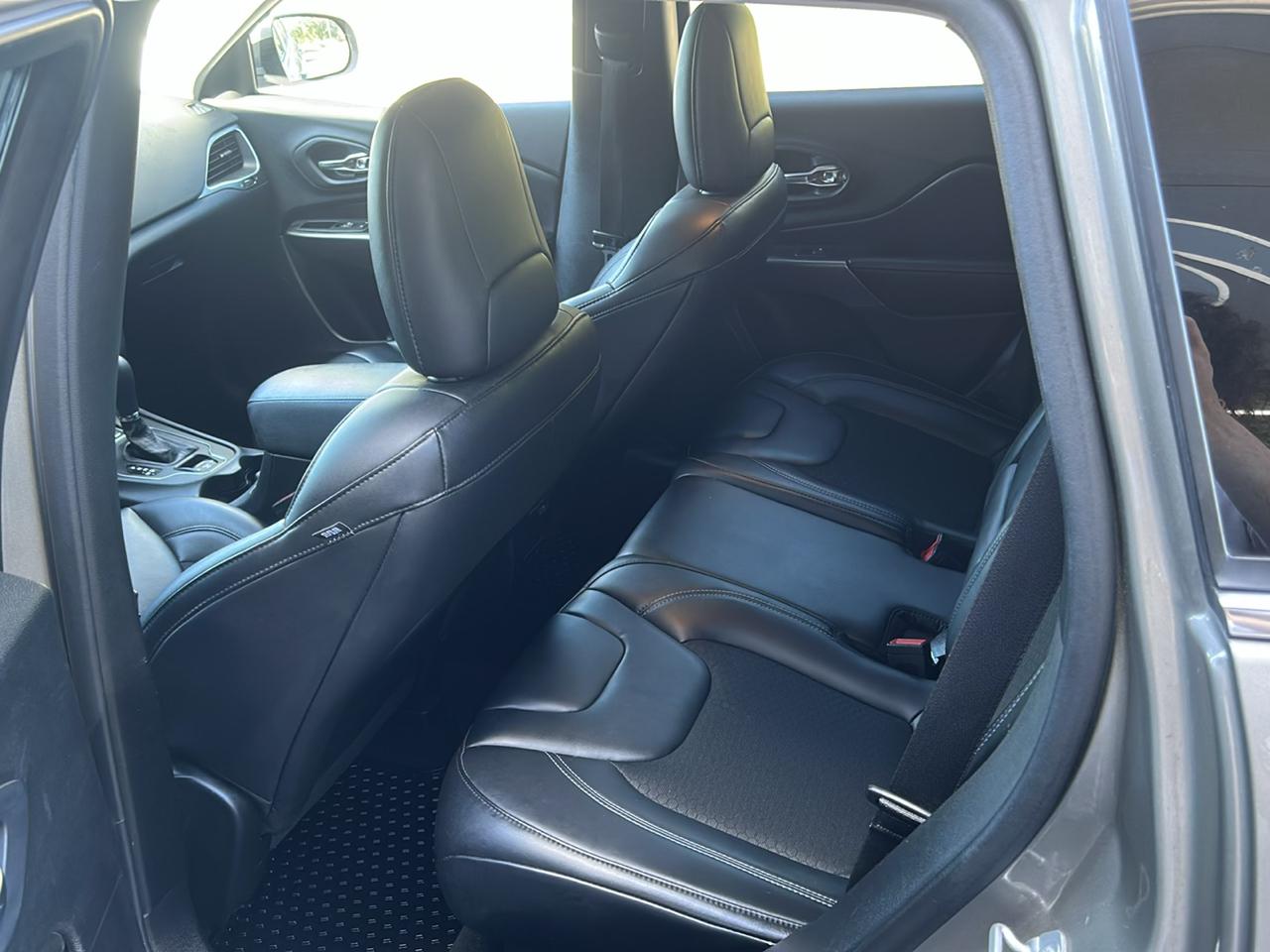 Jeep Cherokee Latitude Plus 4WD 2020