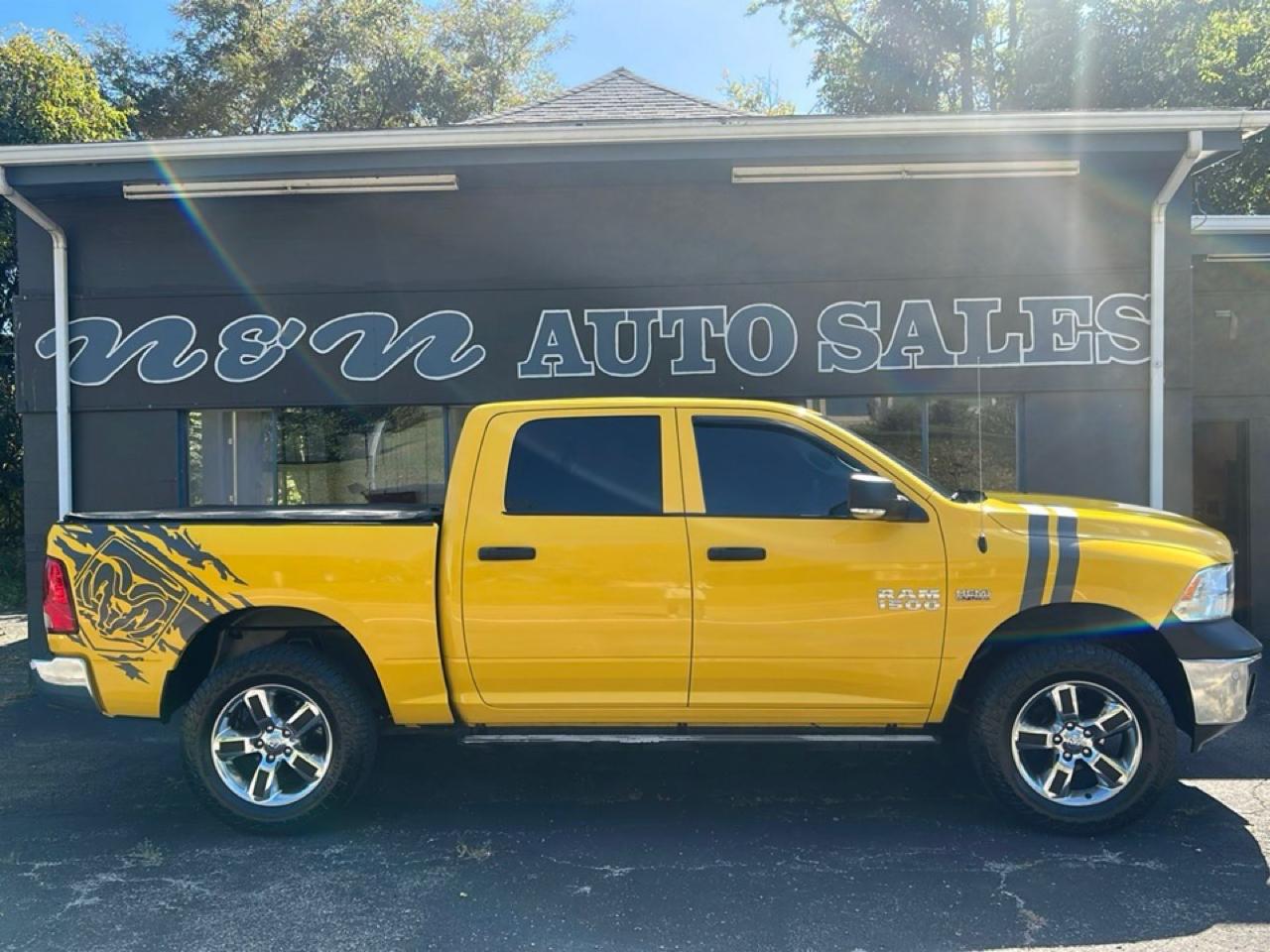 RAM 1500 4WD Crew Cab 140.5" Big Horn 2016