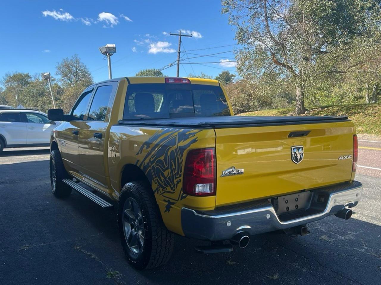 RAM 1500 4WD Crew Cab 140.5" Big Horn 2016