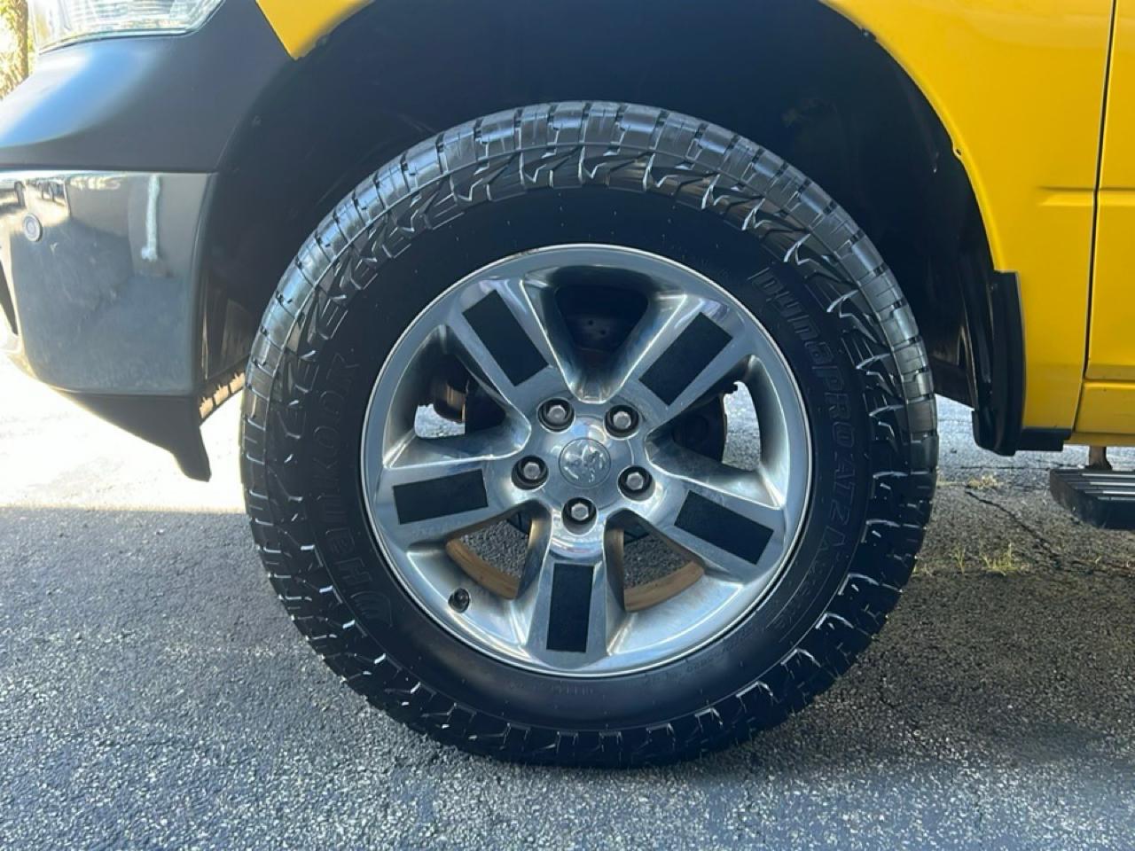 RAM 1500 4WD Crew Cab 140.5" Big Horn 2016
