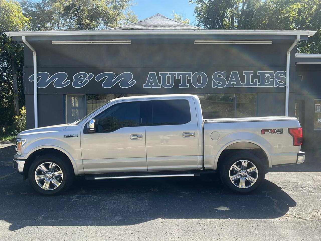 Ford F-150 4WD SuperCrew 139" Lariat 2018