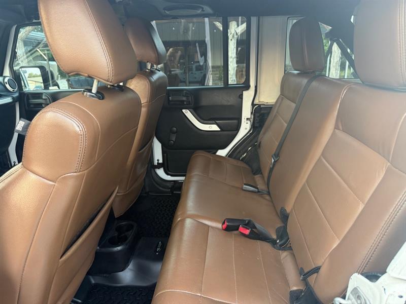 Jeep Wrangler Unlimited Sport 4WD 2012