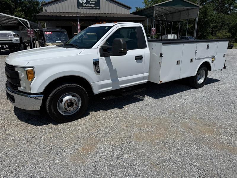Ford F-350 SD XL DRW 2WD 2017