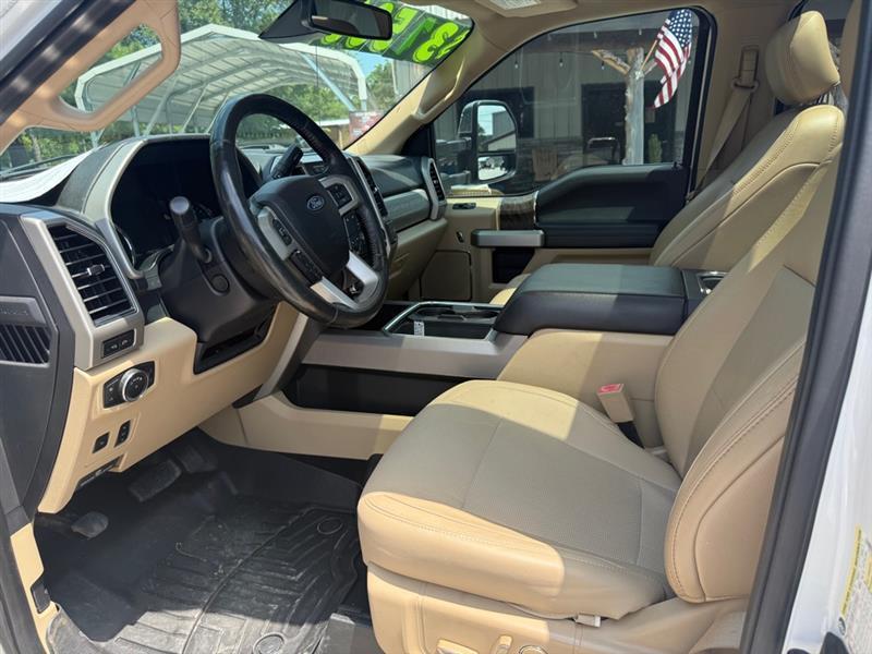 Ford F-250 SD Lariat Crew Cab 4WD 2019