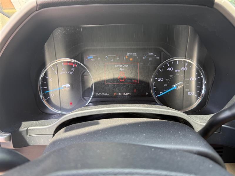 Ford F-250 SD Lariat Crew Cab 4WD 2019