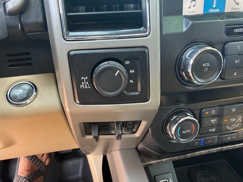 Ford F-250 SD Lariat Crew Cab 4WD 2019