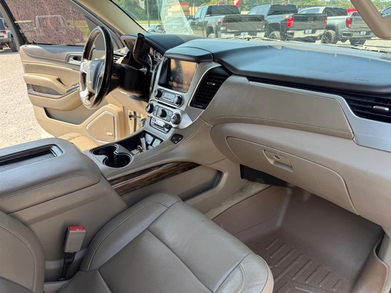 GMC Yukon XL SLT 1/2 Ton 4WD 2015