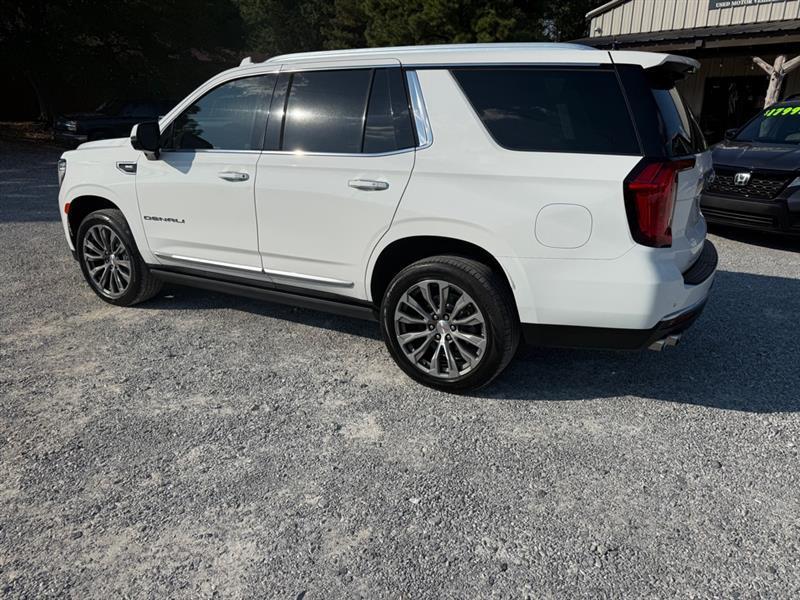 GMC Yukon Denali 2WD 2021