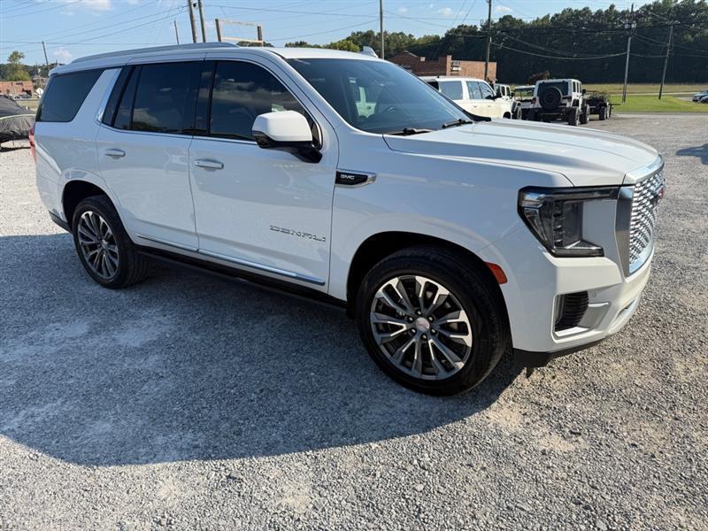 GMC Yukon Denali 2WD 2021