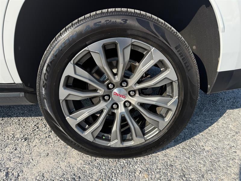 GMC Yukon Denali 2WD 2021