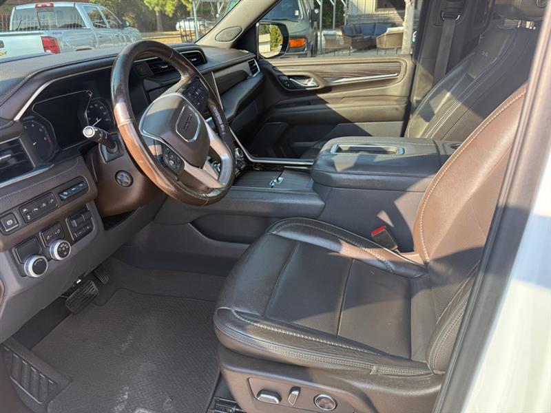 GMC Yukon Denali 2WD 2021