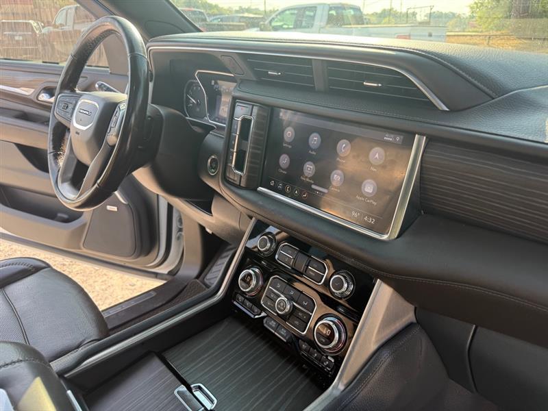 GMC Yukon Denali 2WD 2021