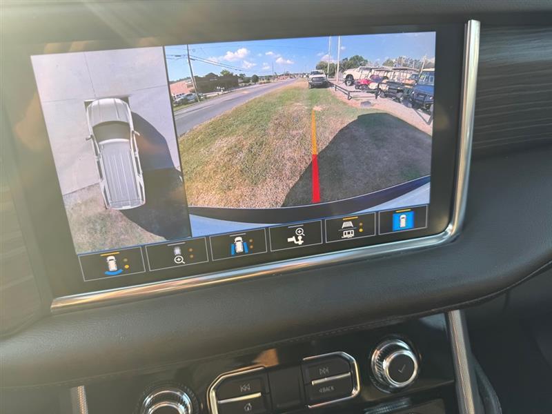 GMC Yukon Denali 2WD 2021