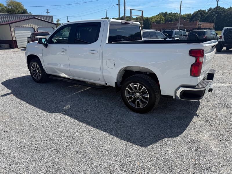 Chevrolet Silverado 1500 LT Crew Cab 4WD 2021