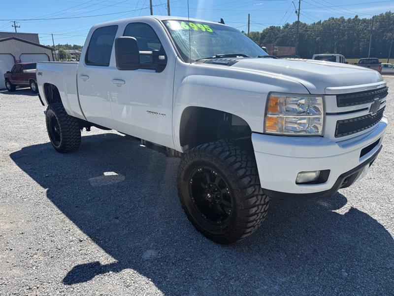Chevrolet Silverado 2500HD LTZ Crew Cab 4WD 2013