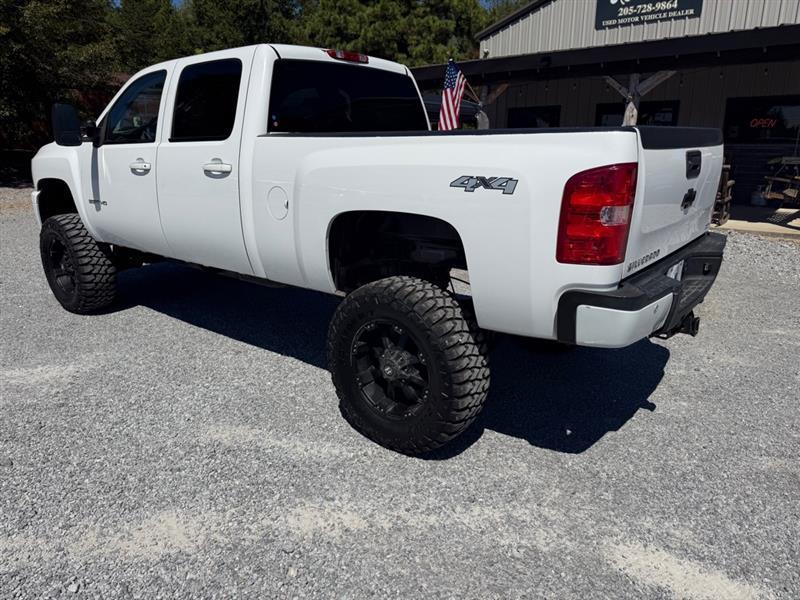 Chevrolet Silverado 2500HD LTZ Crew Cab 4WD 2013