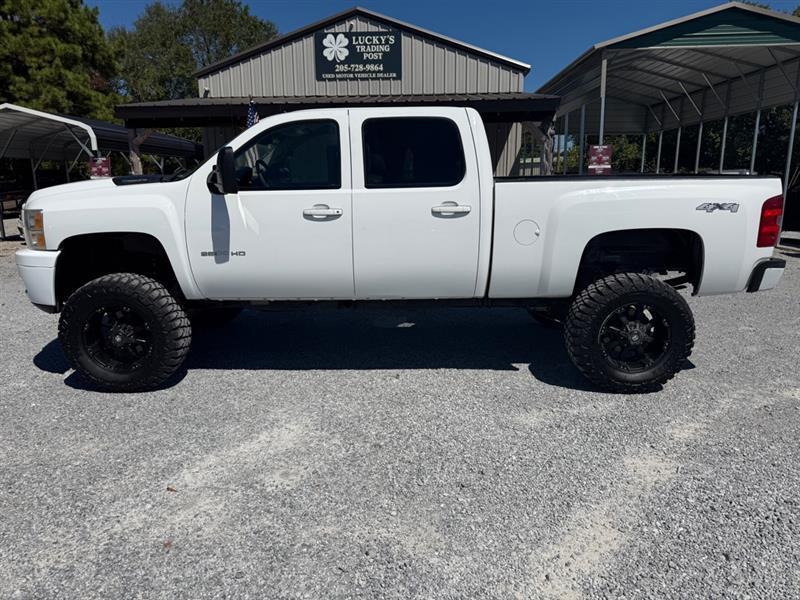 Chevrolet Silverado 2500HD LTZ Crew Cab 4WD 2013