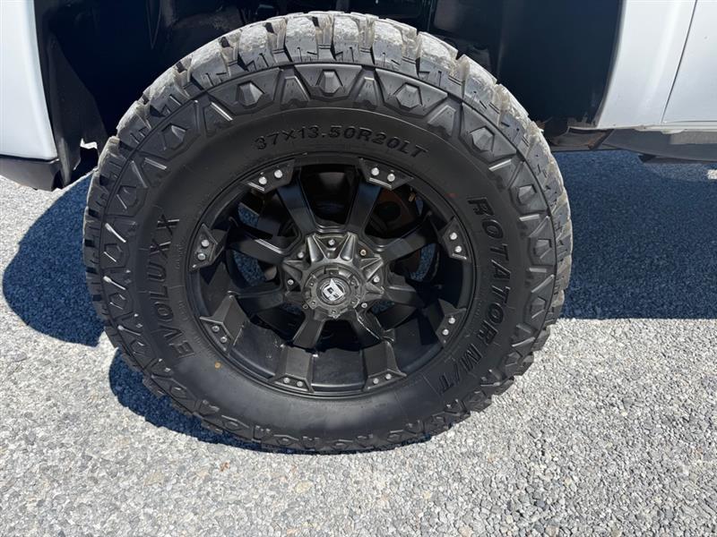 Chevrolet Silverado 2500HD LTZ Crew Cab 4WD 2013